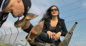 蕾拉户外抓个路人清理高鞋跟-97LZTD-450494